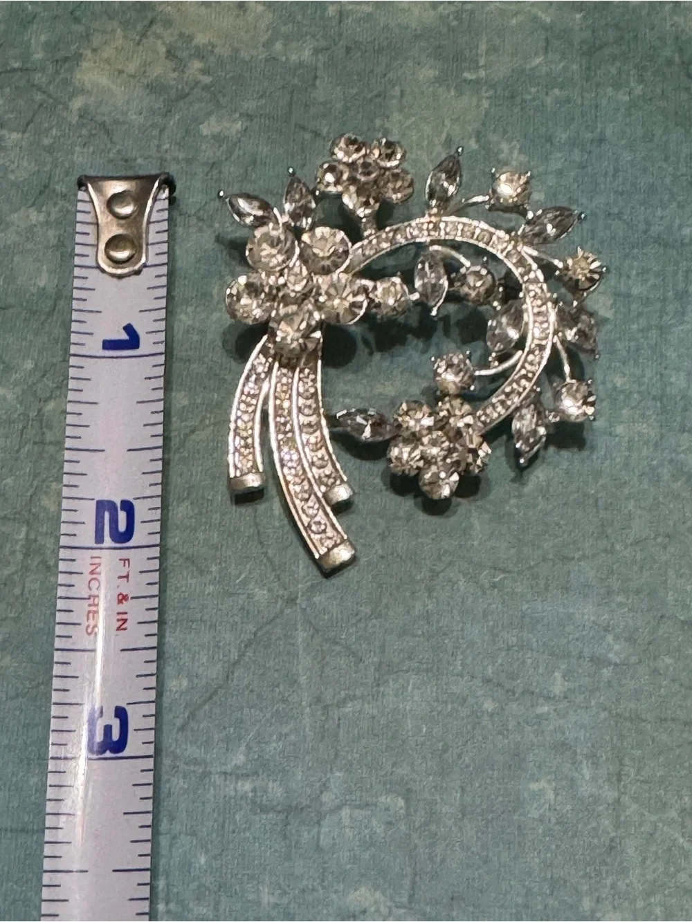 CHARTER CLUB SILVER TONE AND CLEAR RHINESTONES BROOCH
